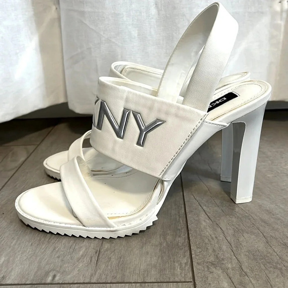 DKNY Slingback  High Heels, Size 8 - Picture 4 of 7